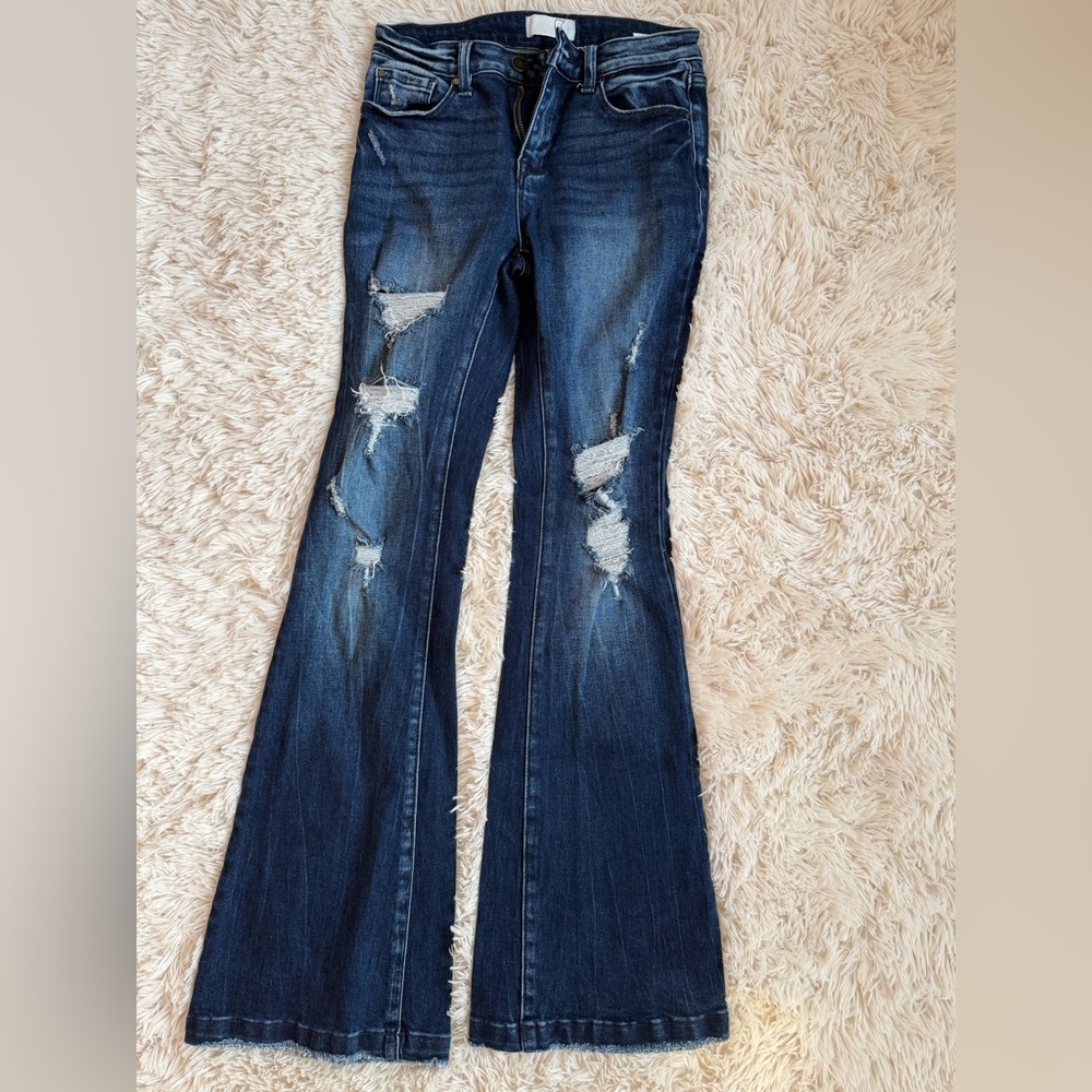 Women's Petra 153 Dark Blue Flared Distressed Jeans Size 5/26